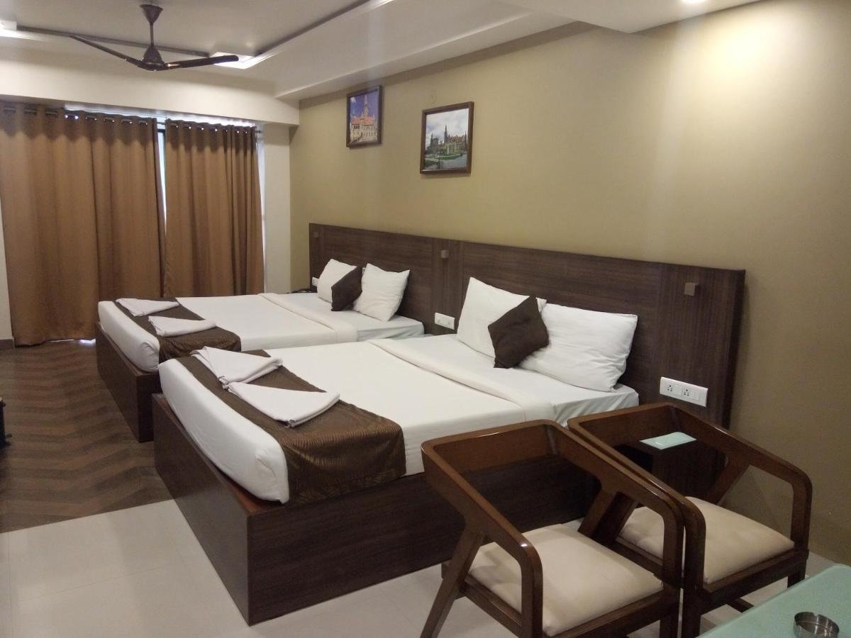 Hotel Shringar Palace Hubballi Exteriör bild